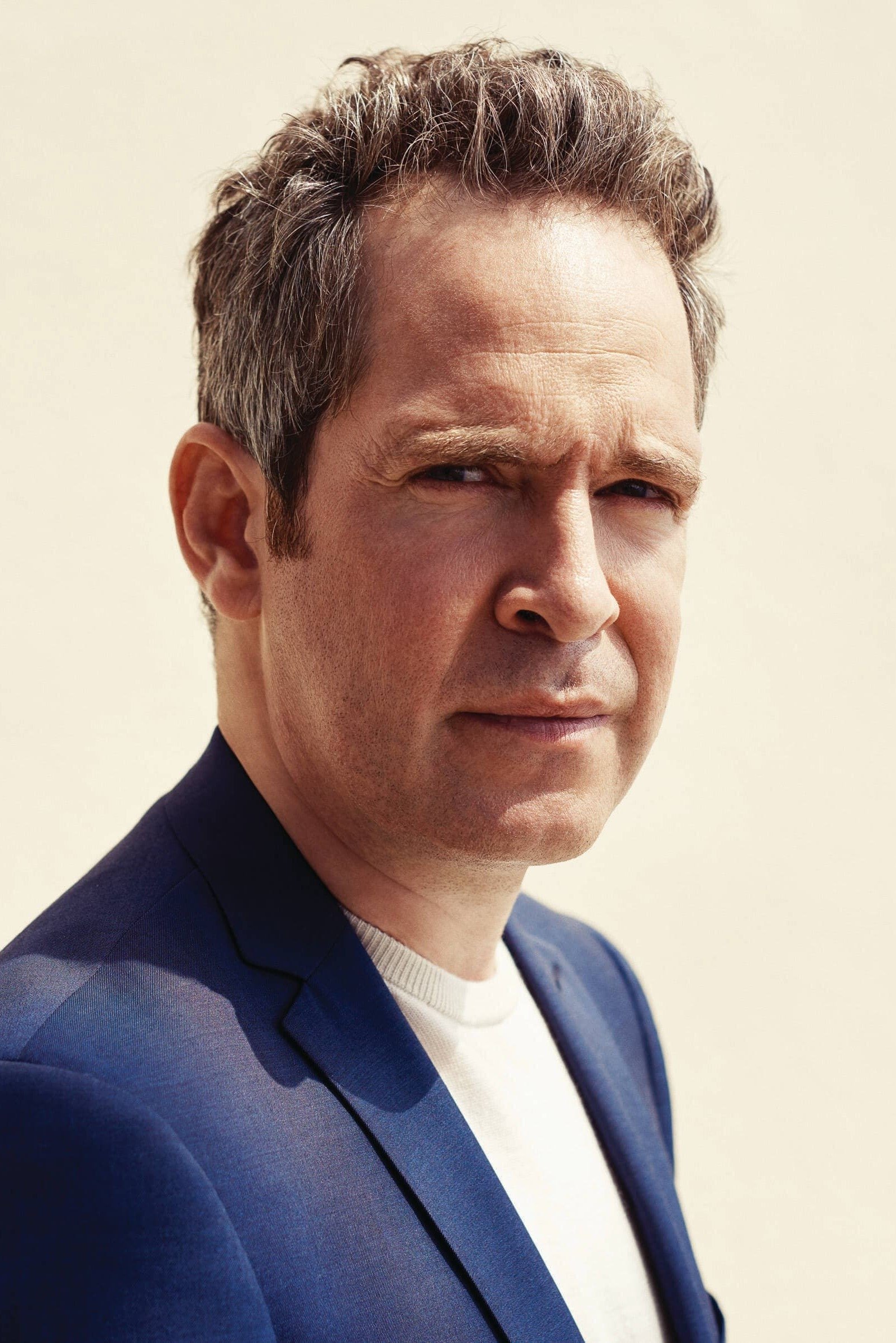 Tom Hollander image