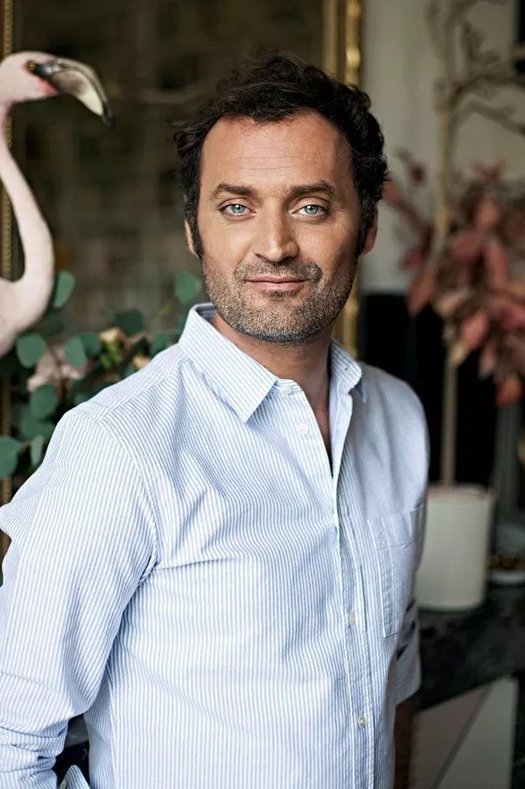 Augustin Trapenard image