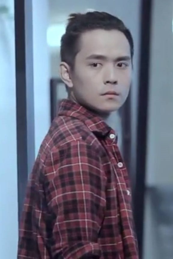 黄华 image