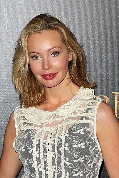 Kimberley Davies image