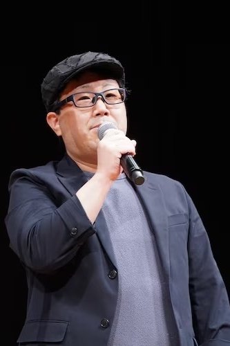 Fumitoshi Oizaki image