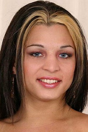 Juliana Araujo image