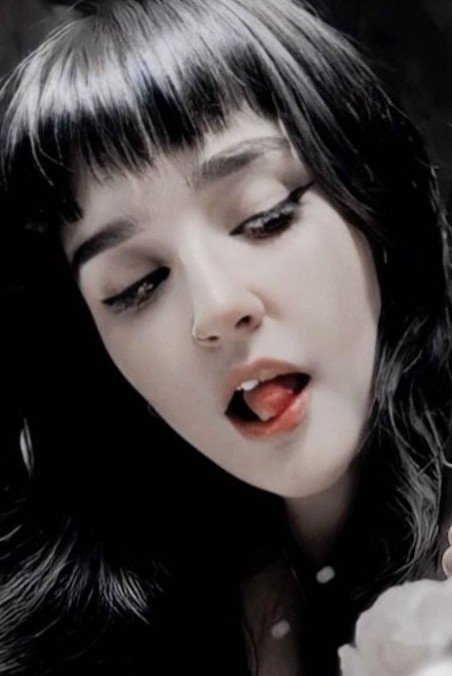 Annie Rojas image