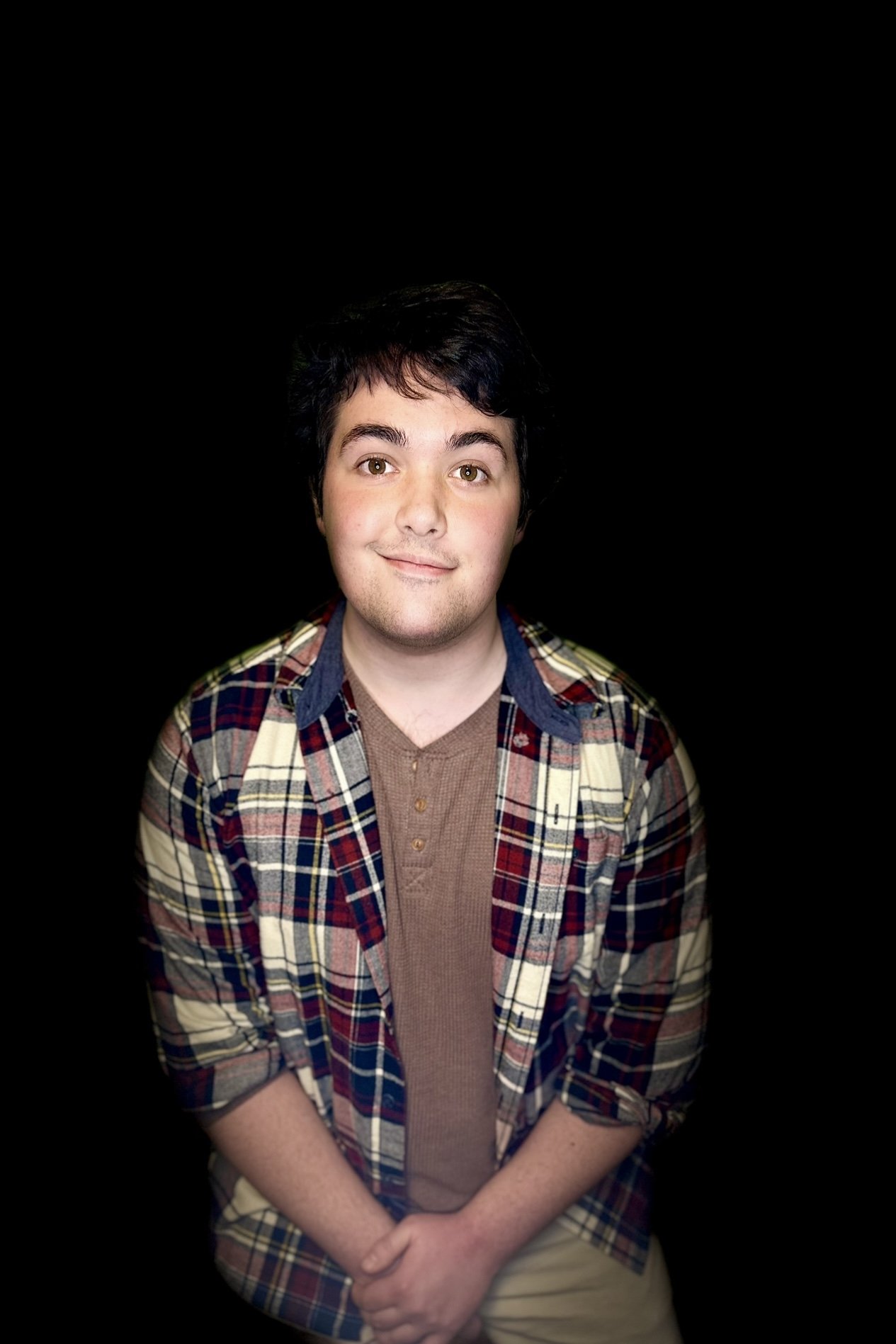 Ashton Deluney image