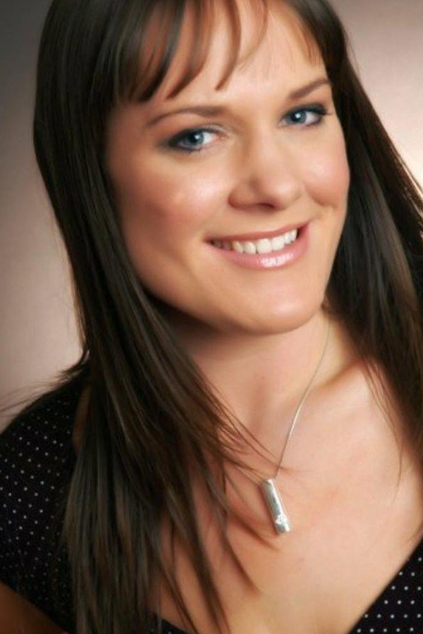 Nikki Marshall image