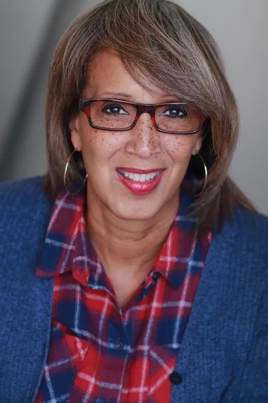 Lynne Burnett image
