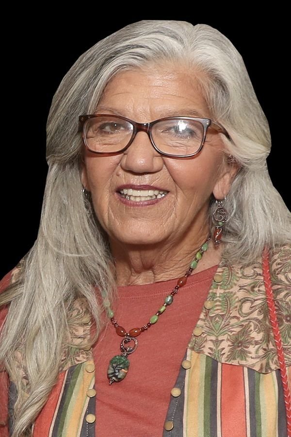 Linda May image