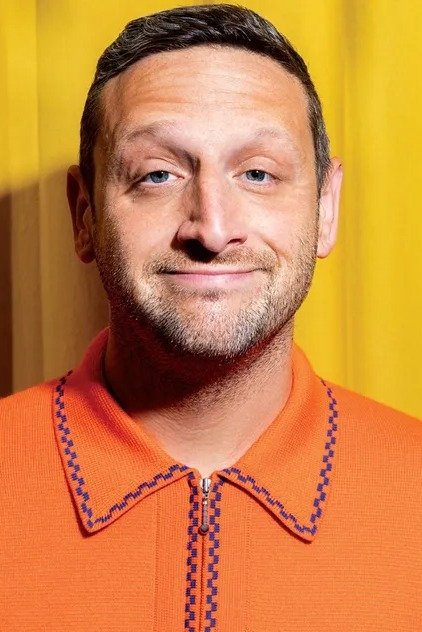 Tim Robinson image