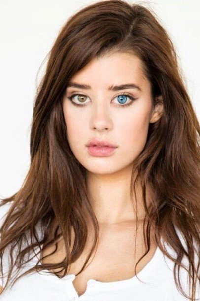 Sarah McDaniel image