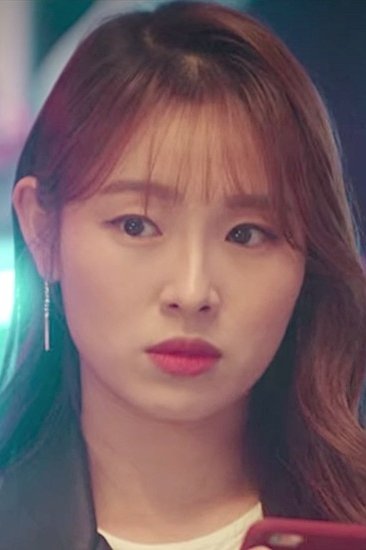 Han Ye-Ji image