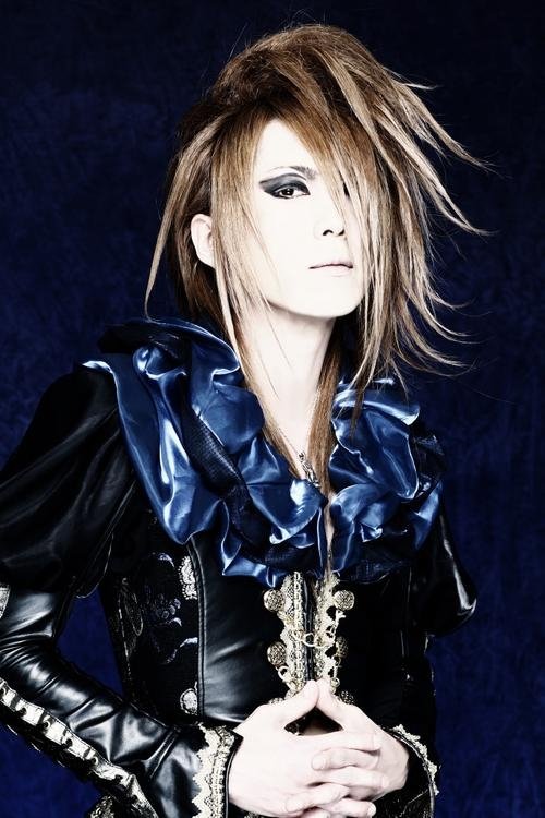YUKI image