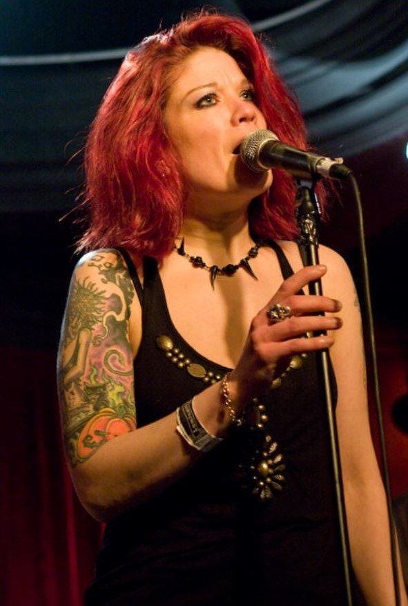 Amandine Ferrari image