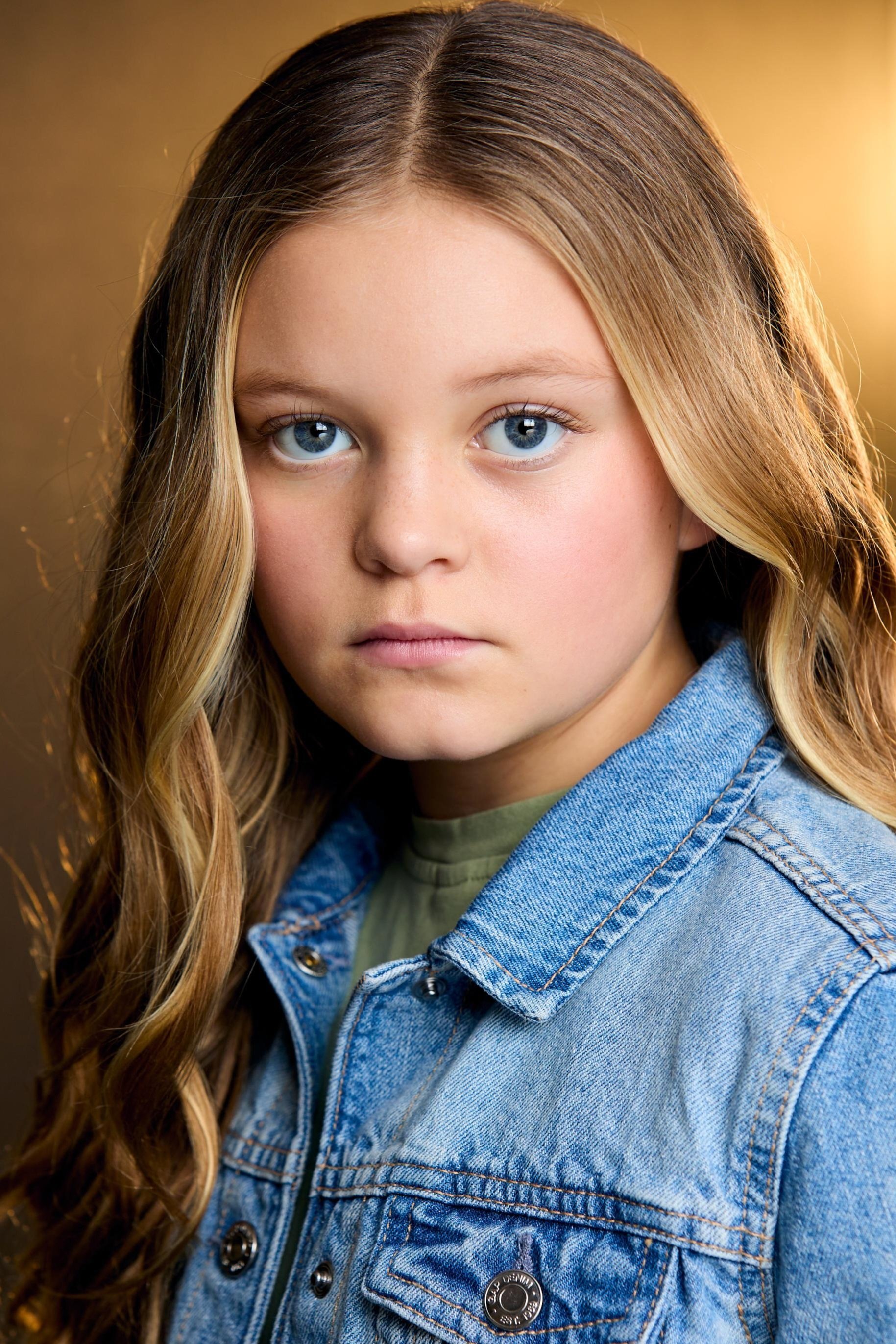 Bellaluna Resnick image