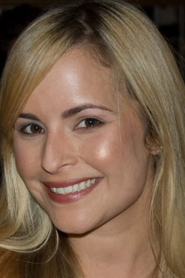 Nicole Garza image