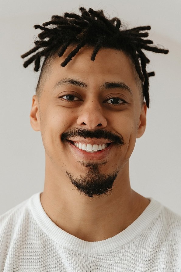 Luis Navarro image