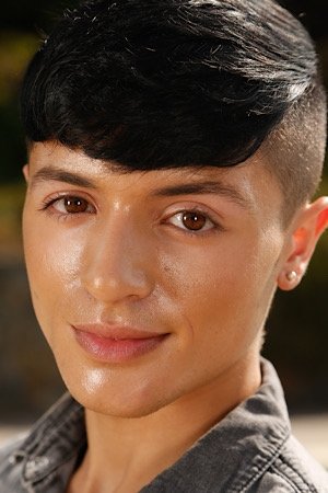 Maxim Rose image