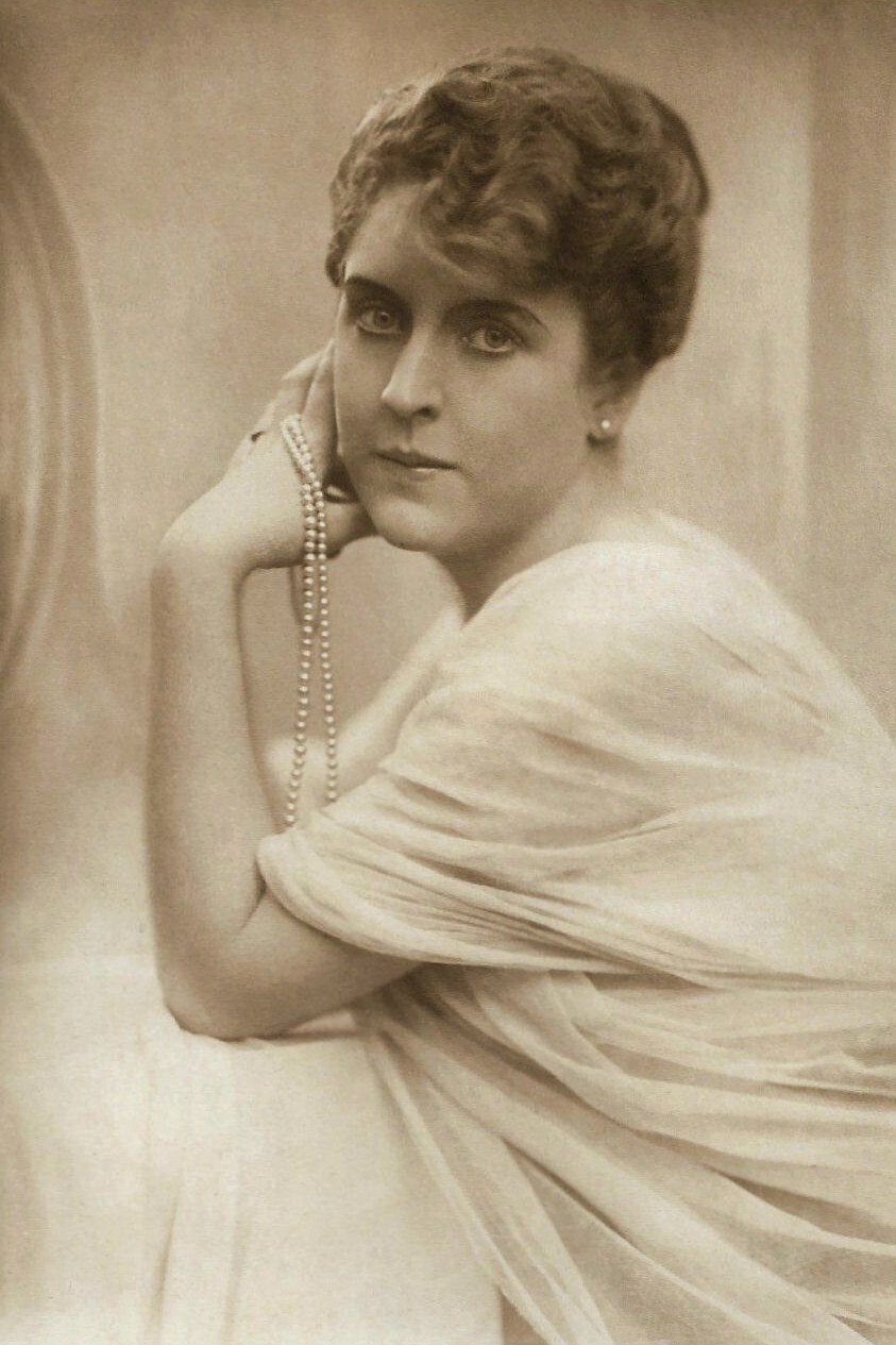 Magda Madeleine image