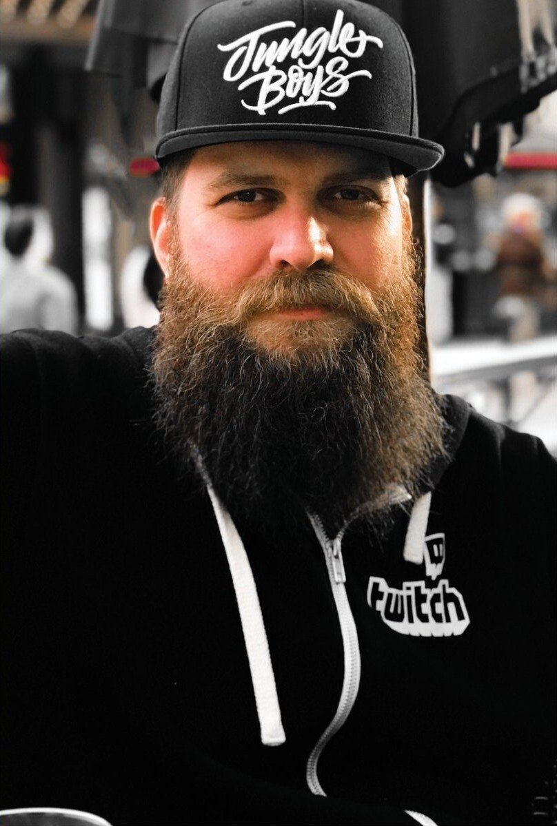 Josh Petersdorf image