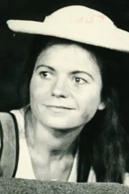 Sarah-Jane Holm image