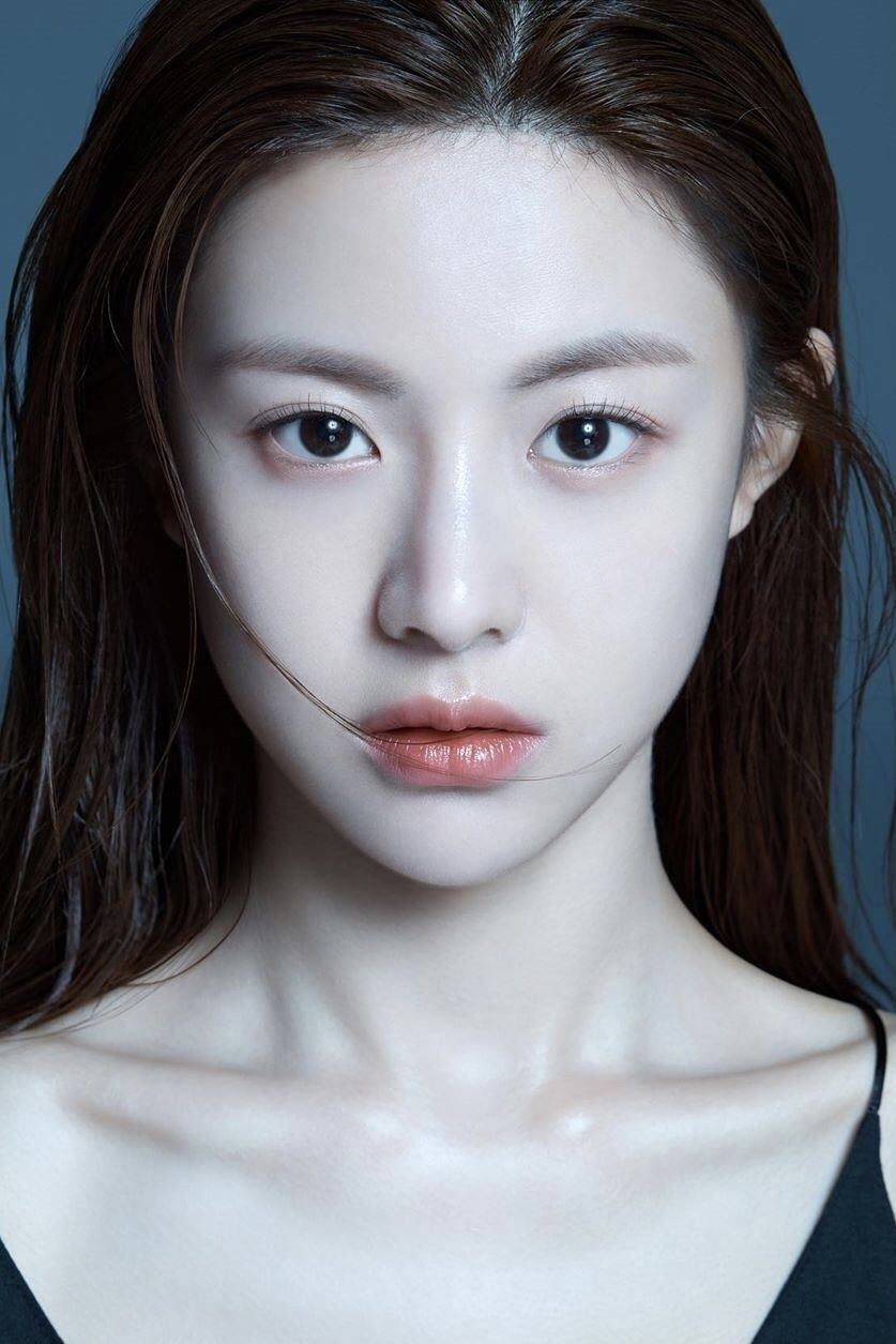 Go Youn-jung image