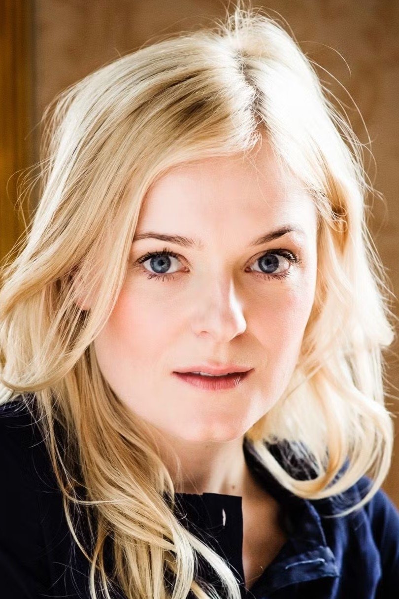 Mariann Hole image
