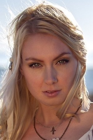 Christina Martine image
