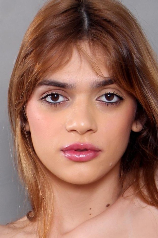 Fany Menezes image