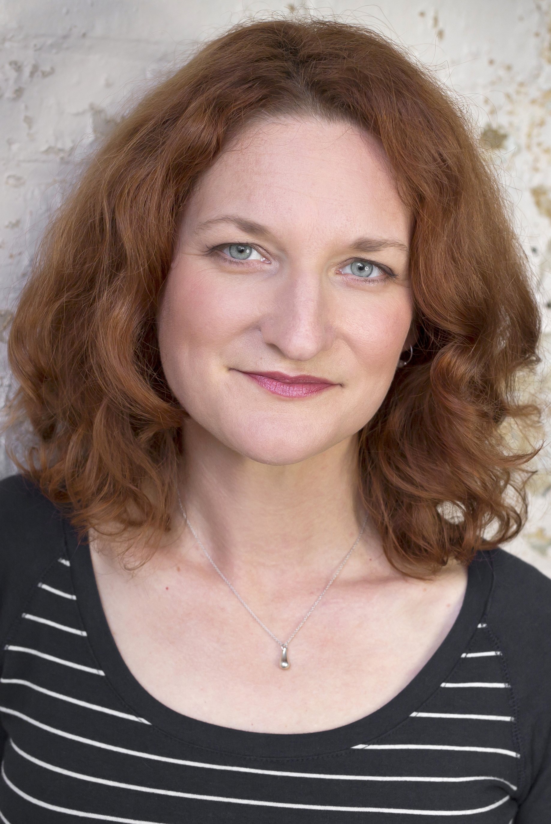 Helen King image