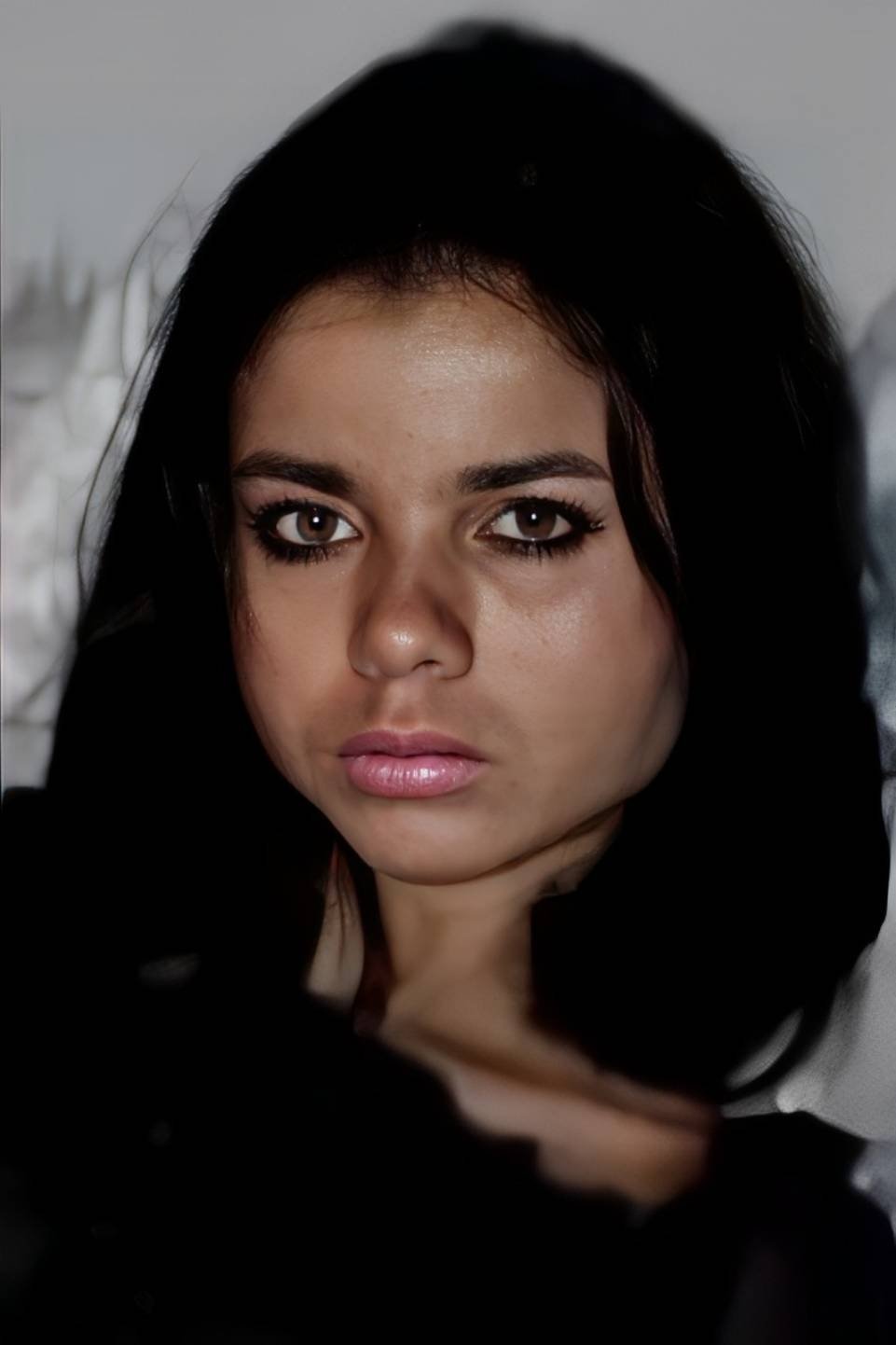 Lily Santos image