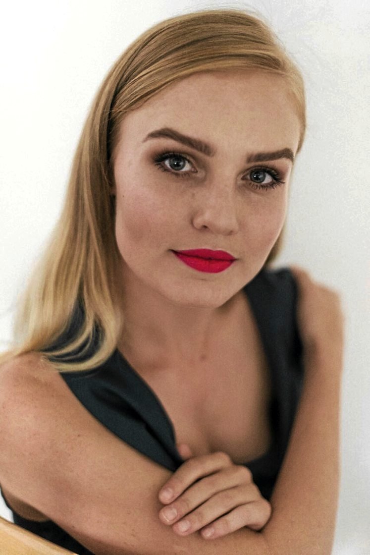 Kate Roothman image