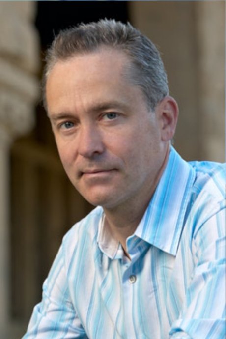 Gavin Jones image