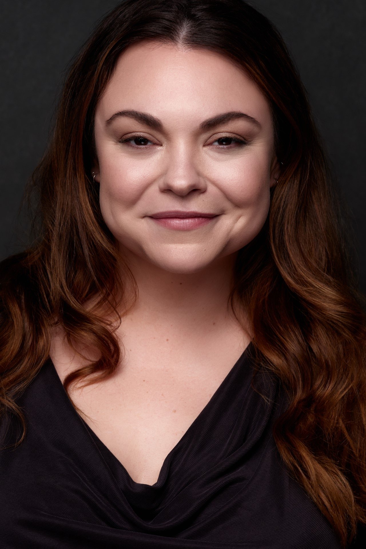 Aline Stokes image