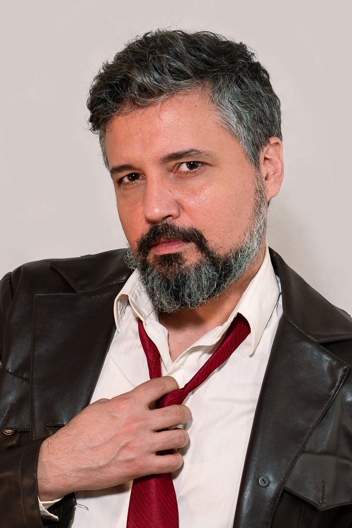 Henrique Trés image