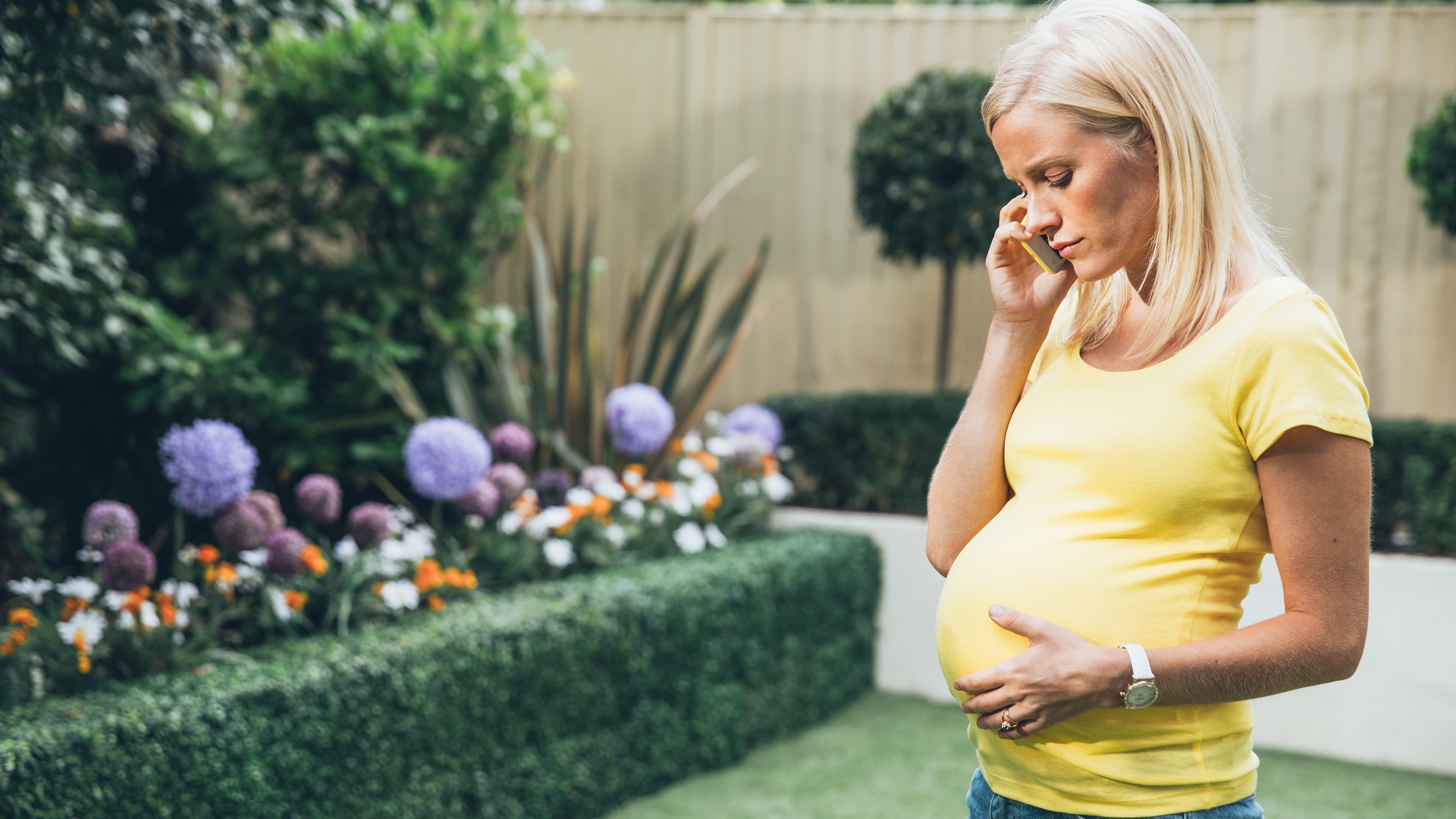 Pregnant girl gives blow compilations