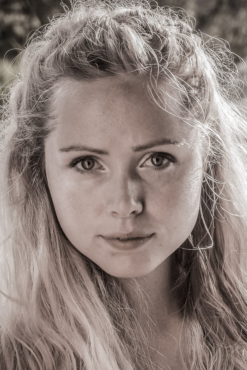 Discover the real story, facts, and details of ingvild deila. 