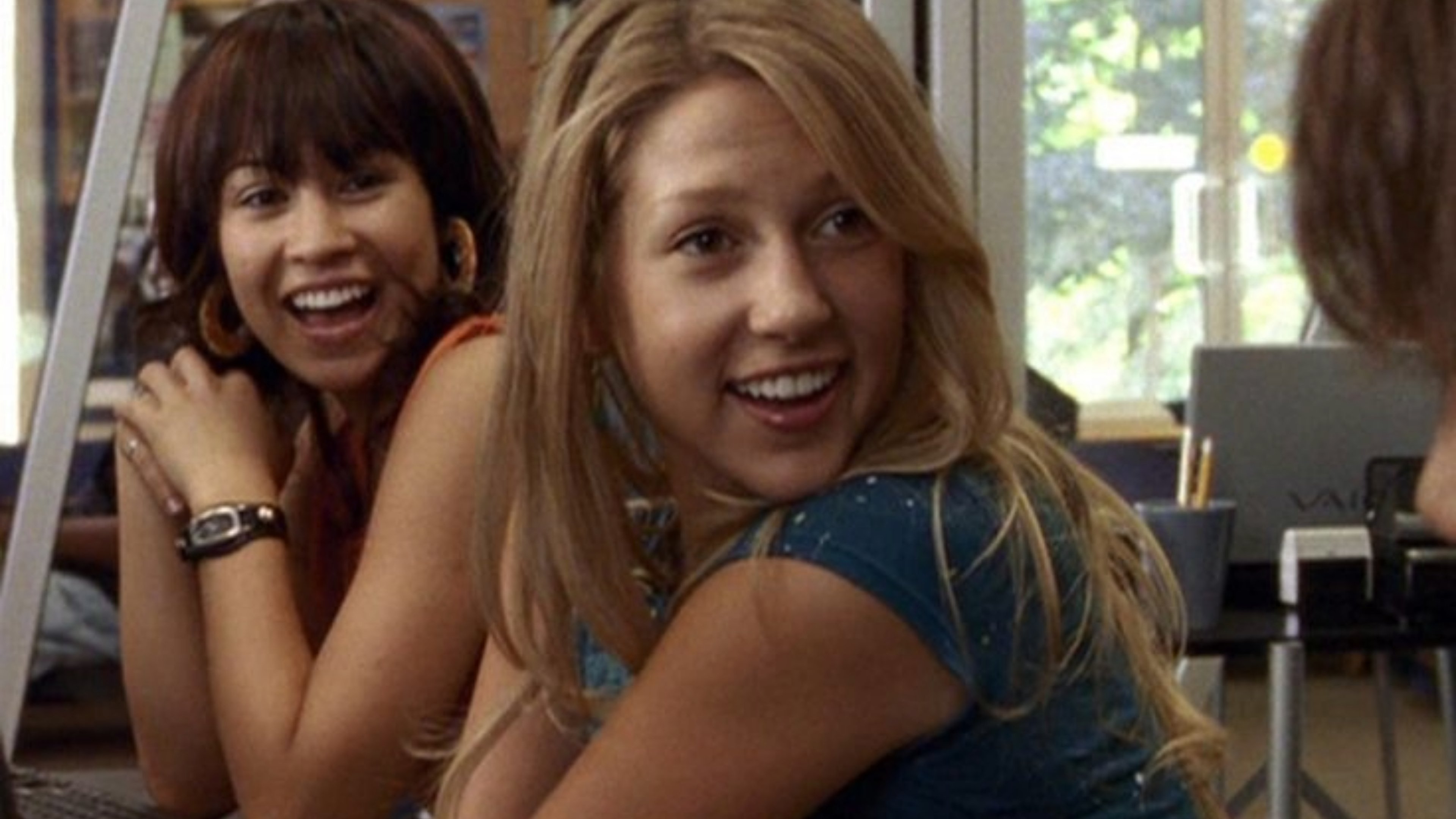 Degrassi - Season 14 Episode 4 : Can't Stop This Thing We Started
