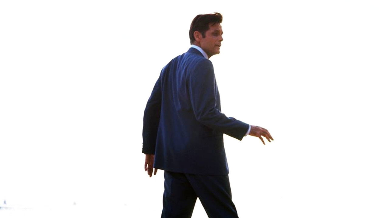 Hawaii Five-O - Season 11 Episode 17 : Stringer