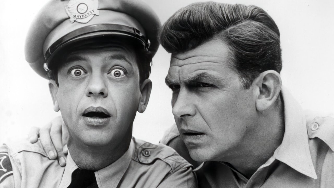 The Andy Griffith Show Season 7 Episode 2 : The Lodge