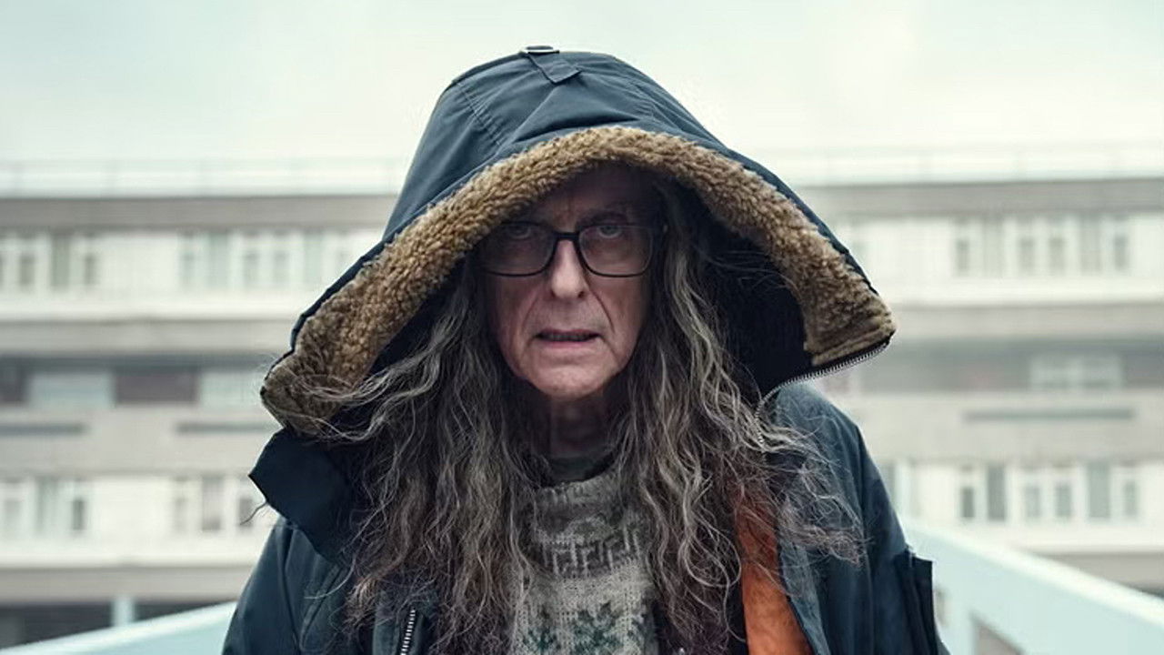 Black Mirror - Season 2 Episode 4 : White Christmas