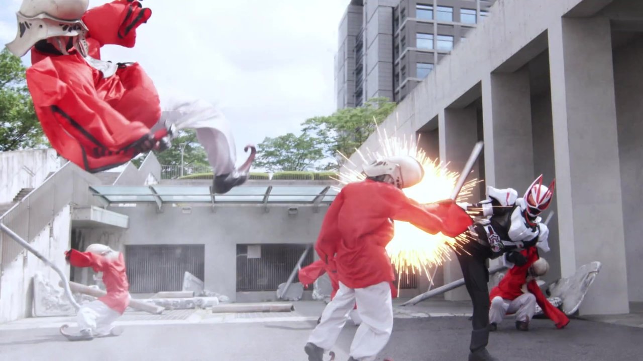 Kamen Rider - Season 5 Episode 15 : Shadow's Trump That Calls Death!!