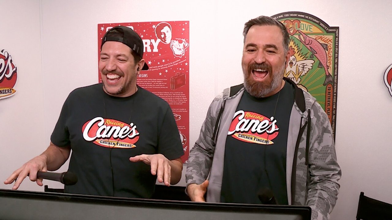 Impractical Jokers - Season 6 Episode 11 : Stuffed Turkey