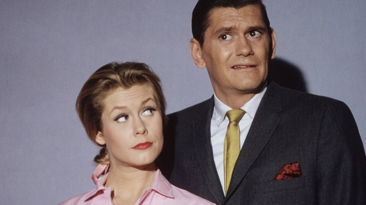 Bewitched - Season 6 Episode 16 : Samantha's Lost Weekend