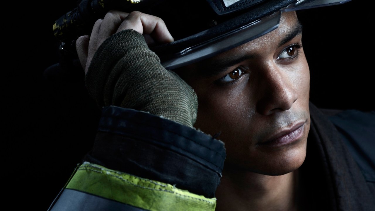 Chicago Fire Season 8 Episode 16 : The Tendency of a Drowning Victim