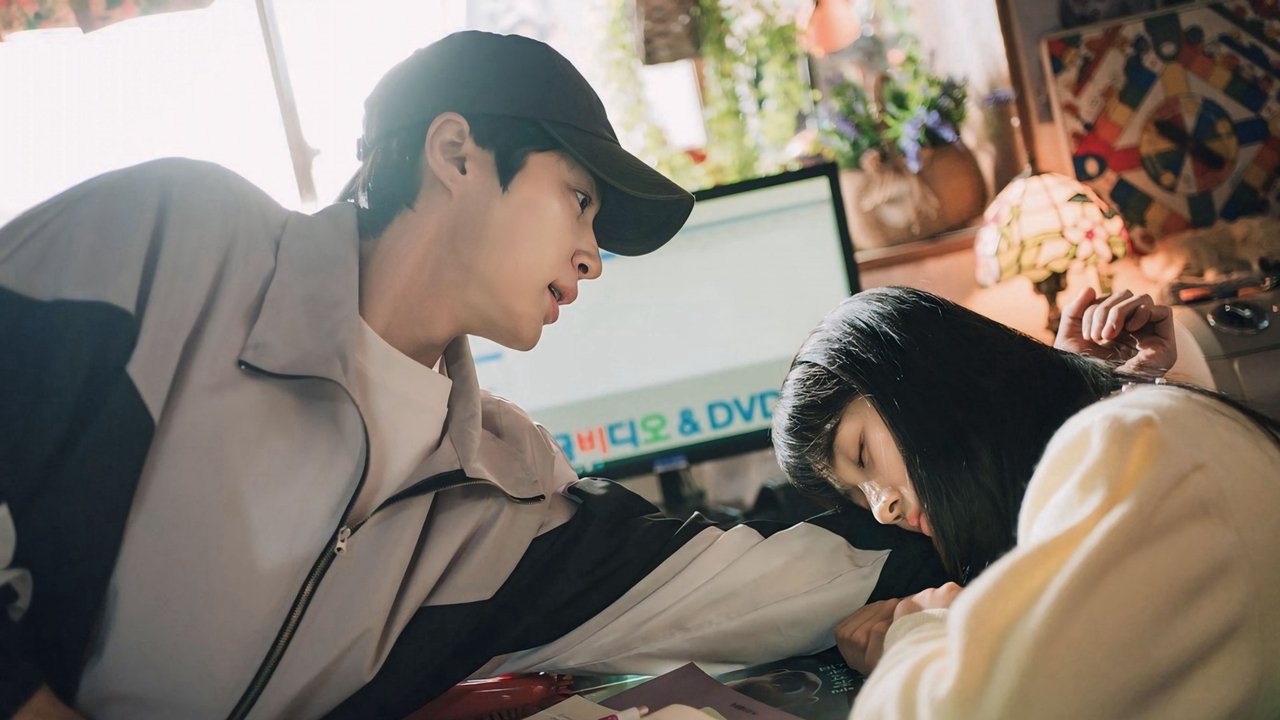 Lovely Runner Season 1 Episode 9 : Sol Goes Back Again