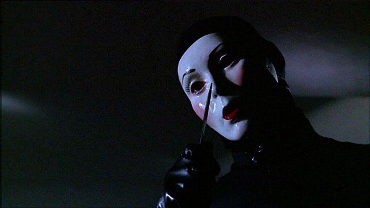 Nip/Tuck - Season 5 Episode 17 : Roxy St. James