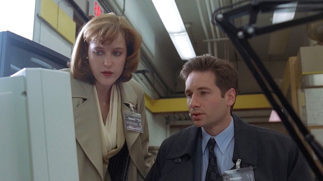The X-Files Season 4 Episode 4 : Unruhe
