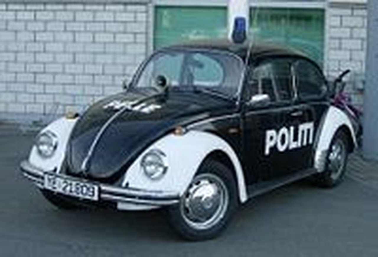 Pelle the Police Car