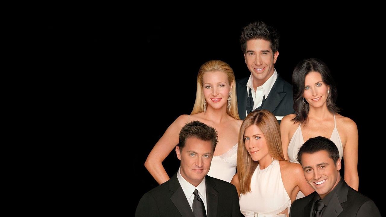 Friends Season 8 Episode 13 : The One Where Chandler Takes a Bath