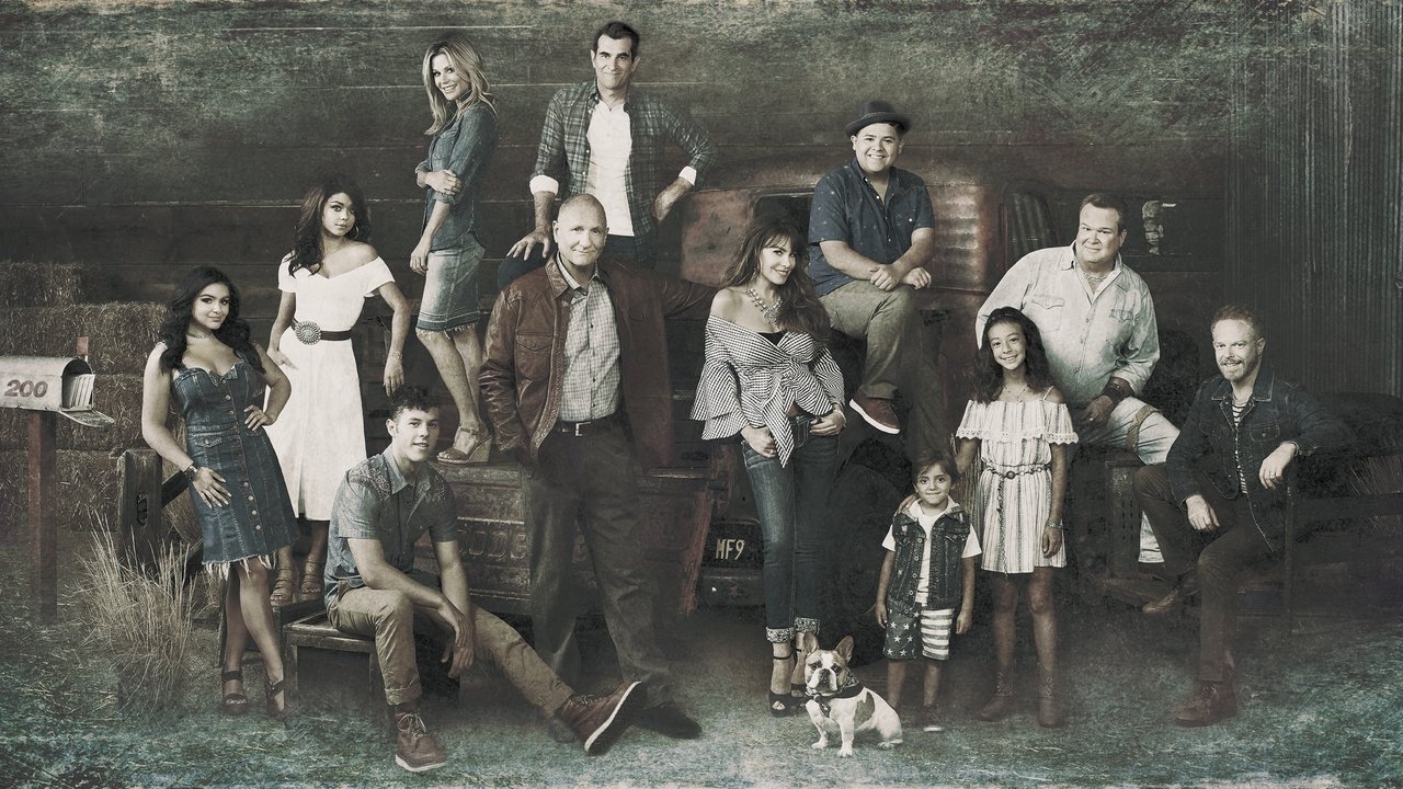 Modern Family Season 8 Episode 14 : Heavy Is the Head