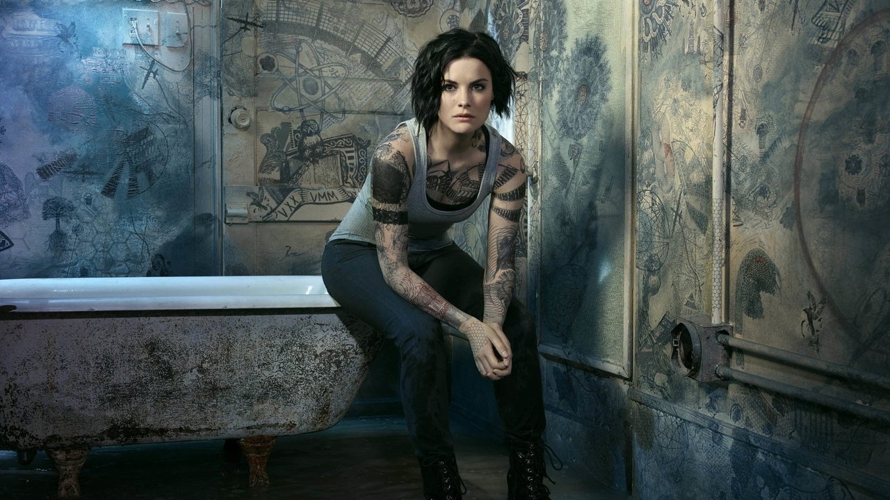 Blindspot Season 1 Episode 12 : Scientists Hollow Fortune